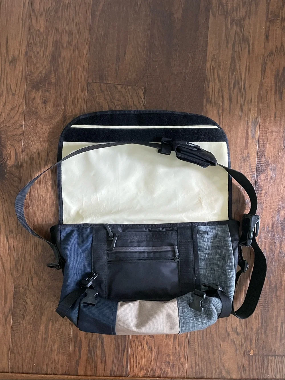 Timbuk2 Messenger Bag in Black, Tan & Gray